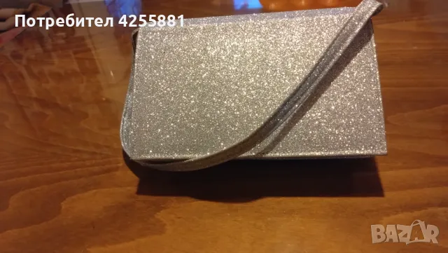 Кокетна чанта, снимка 5 - Чанти - 48352192