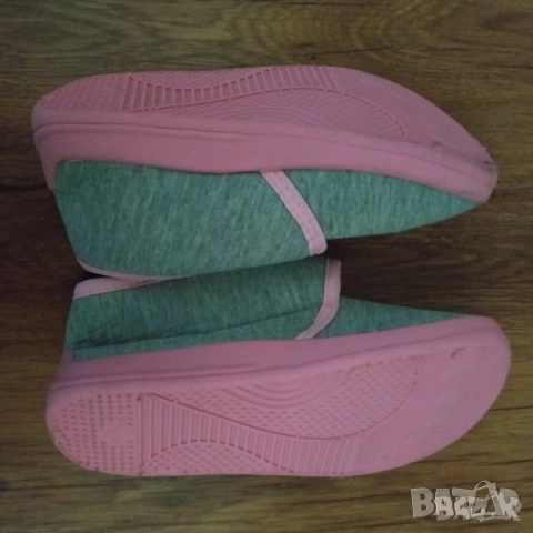 Английски пантофки с гумена подметка YD Sleep номер 31, снимка 4 - Детски пантофи - 52635416