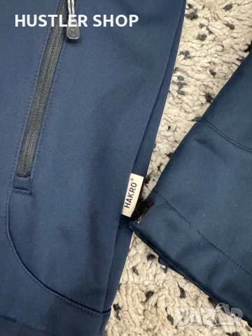 Мъжки софтшел BMW. Размер L, снимка 4 - Спортни дрехи, екипи - 53237901