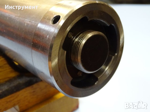 Шпиндел за шлайф Fischer spindle type SFJ-UJ 70, снимка 8 - Резервни части за машини - 42888361