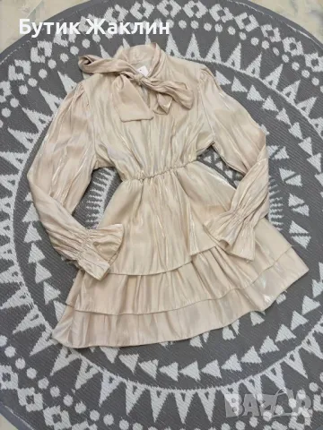 Дамска рокля с панделка, снимка 1