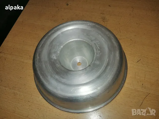 Продавам алуминиева форма за кекс с чашка, снимка 3 - Форми - 47897270