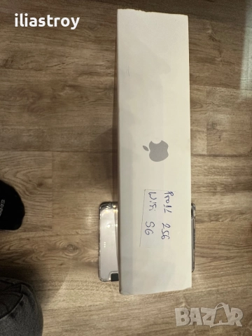 iPad 11 Pro 4th gen 256 GB + Cellular + keyboard + case, снимка 4 - Таблети - 52823414