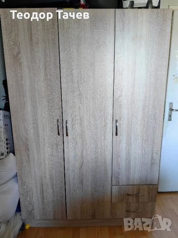 Гардероб и бюро МДФ , снимка 1 - Гардероби - 52220110