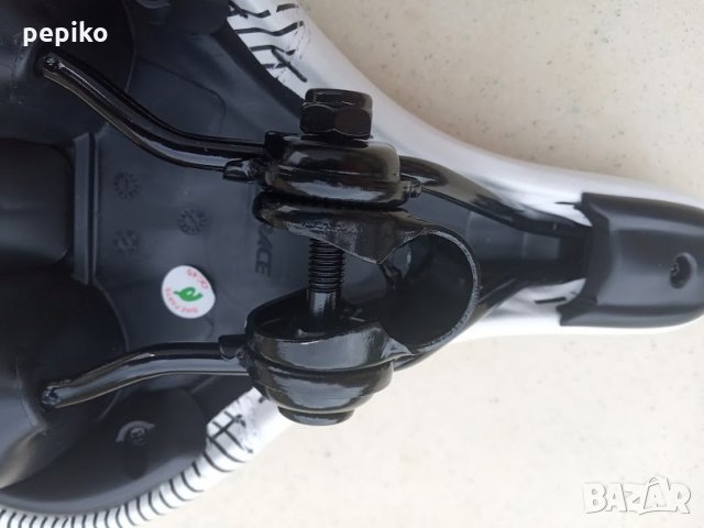 Продавам колела внос от Германия  бяла седалка HIGHCOMFORT SYSTEM , снимка 6 - Части за велосипеди - 30300953