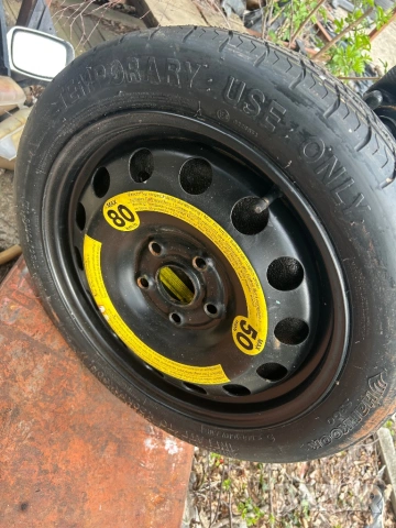 Патерица комплект 5x112 VW Audi Seat Skoda резервна джанта с гума 126 / 70 R16 крик ключ кука Golf , снимка 2 - Гуми и джанти - 54181501