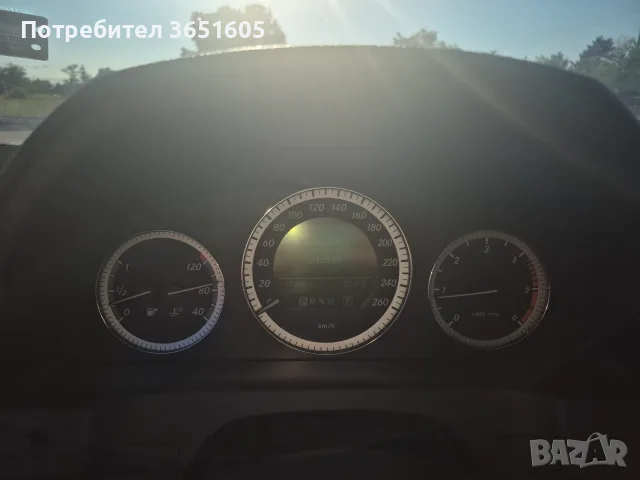 Продавам Мерцедес С 220, снимка 2 - Автомобили и джипове - 55724781