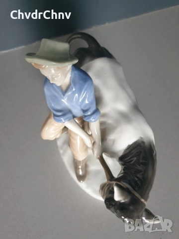 2бр GDR Lippelsdorf статуетка 22см/ГДР стара немска порцеланова фигура на селянин с крава, снимка 6 - Статуетки - 52482252