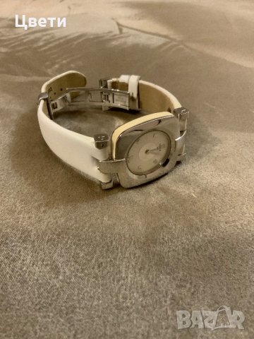 Дамски часовник Тисо, снимка 6 - Дамски - 35012329