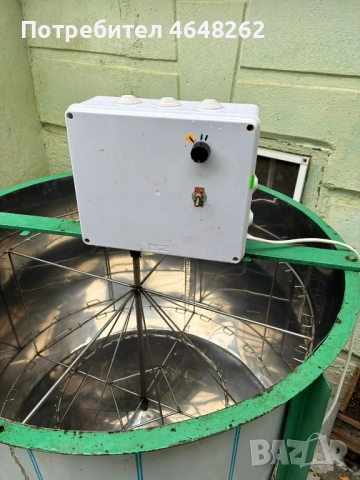 Центрофуга за пчелен мед  / 24 рамкова, снимка 3 - За пчели - 52517161