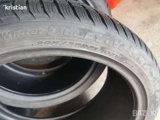 295 35 21 hankook 2бр , снимка 3 - Гуми и джанти - 48637342