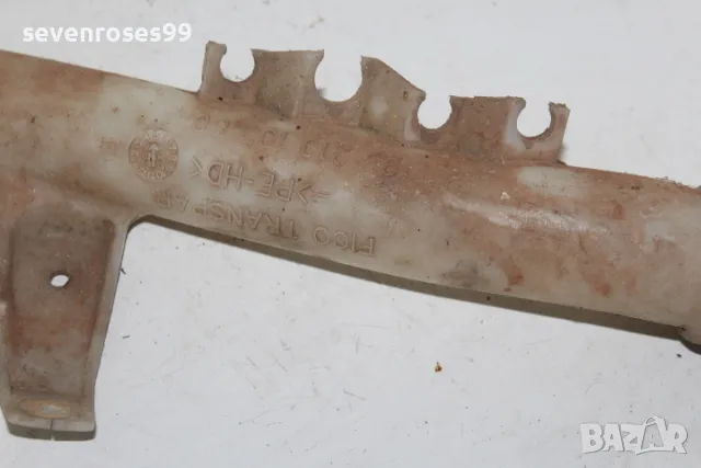 Гърловина казанче чистачки Ситроен Берлинго 1 1998 1.9d Citroen Berlingo 1 9621010580, снимка 3 - Части - 49818700