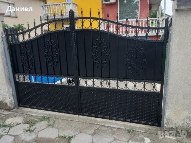 Изработка  на портали,врати,огради,парапети от ковано желязо,навеси и др. , снимка 12 - Други - 52867350