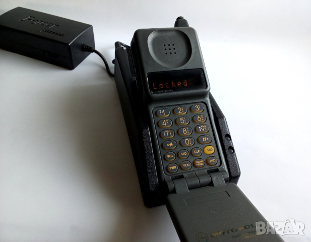 Стари GSM Мобилни телефони Nokia,Motorola,Benefon и др, снимка 8 - Антикварни и старинни предмети - 44741207