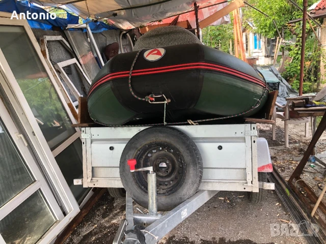 Лодкa и двигател , снимка 2 - Воден транспорт - 50458370