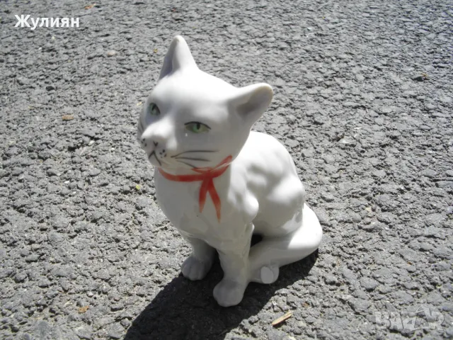 СТАР БЪЛГАРСКИ ПОРЦЕЛАН КОТЕ КОТКА , снимка 1
