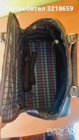 Дамска чанта, снимка 3 - Чанти - 53981639