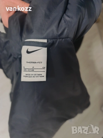 Найк яке за дете с размер до 137см, снимка 3 - Детски якета и елеци - 53905662