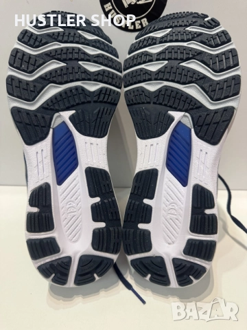 Маратонки ASICS GEL KAYANO 28, снимка 9 - Маратонки - 56548490