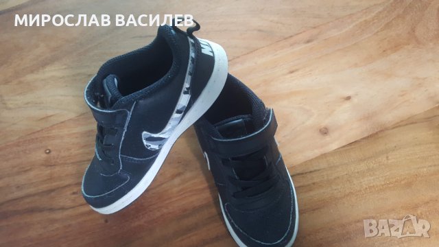 Продавам детски маратонки NIKE, снимка 3 - Детски маратонки - 38110596