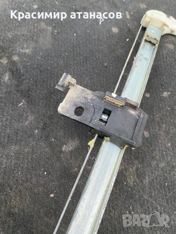 Машинка ел. стъкло Задна лява за Мазда 5.GJ6A5958X, снимка 2 - Части - 42629456