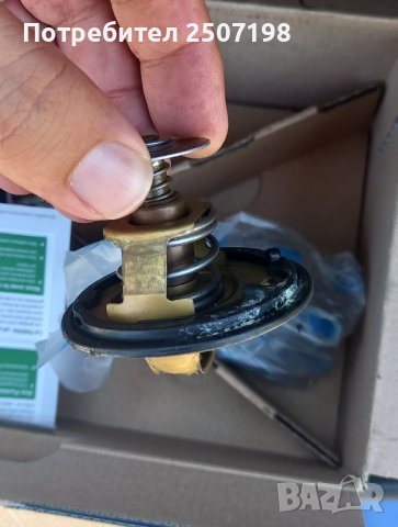 Водна помпа, ангренажен ремък, ролка и термостат., снимка 3 - Части - 37416520