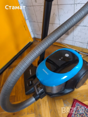 Прахосмукачка Samsung 1500W, снимка 3 - Прахосмукачки - 52746603