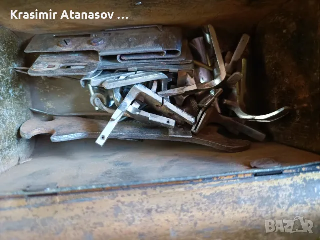 Ретро шевна машина, снимка 4 - Антикварни и старинни предмети - 50200788