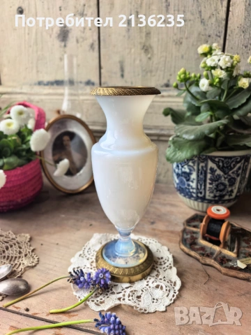 Антикварна ваза Sèvres – френски опалин „Bulle de Savon“, XIX век, снимка 10 - Антикварни и старинни предмети - 54065869