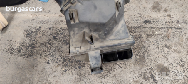 Кутия въздушен филтър 058 133 837 VW Passat 1.8-125к.с. ADR - 60лв, снимка 2 - Части - 44509917