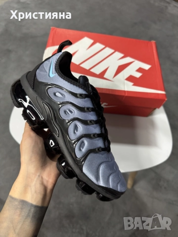 Air VaporMax Plus Black/Aluminum