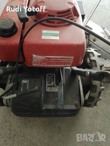 Професионална косачка за висока трева Honda , снимка 3 - Градинска техника - 51870903