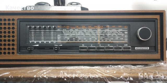 Радио Grundig , снимка 3 - Аудиосистеми - 35561671