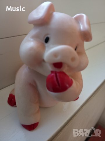 Фигурка Прасенце , снимка 2 - Декорация за дома - 38351147