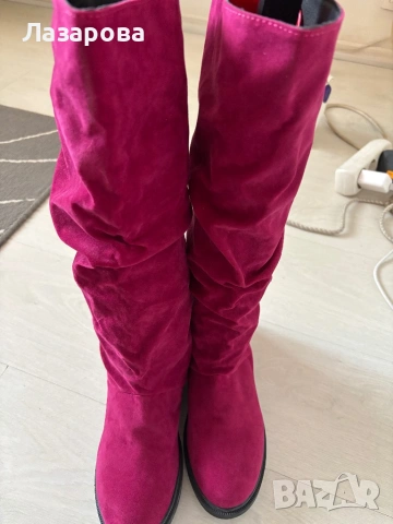 Продавам нови велурени ботуши, цвят фуксия, снимка 6 - Дамски ботуши - 53971851