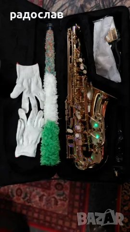 Алт саксофон , снимка 11 - Духови инструменти - 48950105