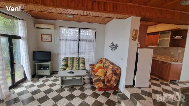 Продавам къща близо до морето, снимка 3 - Къщи - 56537261