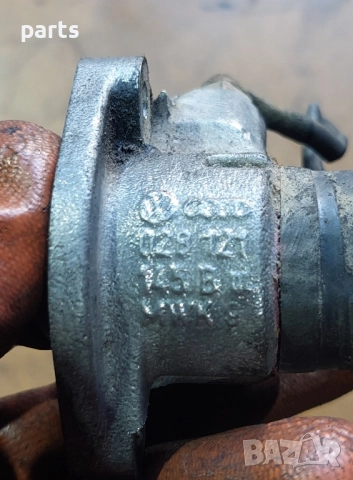 Корпус Термостат - Нагревател VW Пасат 5 (2) - Ауди - Сеат - Шкода - 028121145, снимка 5 - Части - 51518113