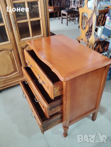 Скрин с 3 чекмеджета, снимка 2 - Скринове - 53379152