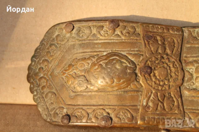 Стара бронзова пафта, снимка 2 - Антикварни и старинни предмети - 47790993