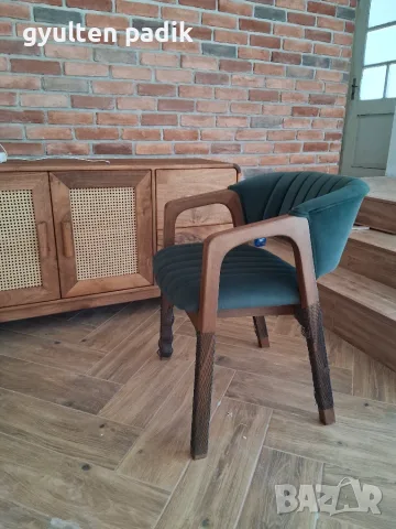 Трапезен стол Орех, снимка 3 - Столове - 56075839