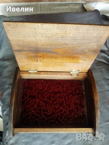 стара дървена кутия, снимка 3 - Антикварни и старинни предмети - 30222878