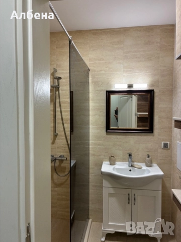 Луксозен апартамент, снимка 14 - Апартаменти - 52642003