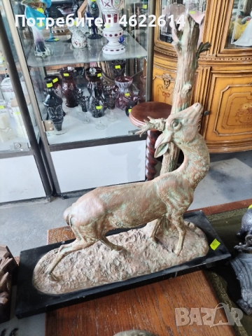 МНОГО КРАСИВА ФИГУРА НА ЕЛЕН С МРАМОРЕН ПОСТАМЕНТ , снимка 1