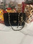 Дамски чанти от букле Guess , снимка 8