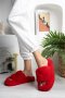Дамски зимни чехли с пух в червено , снимка 1 - Пантофи - 35490324
