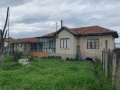 Продава се дворно място с къща в с. Ръжево – 1700 кв.м, снимка 1