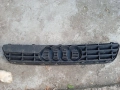 Предна решетка с емблема Audi A3 8L 8L0807683, снимка 2