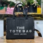 чанти 34x26см the tote bag marc jacobs , снимка 6