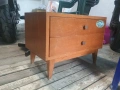 Старо шкафче, снимка 1